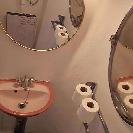 De 50 M2 Avec Cuisine Neuve Terrasse De 40 M2 *