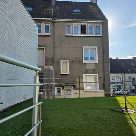 De 50 M2 Avec Cuisine Neuve Terrasse De 40 M2 * Le Portel