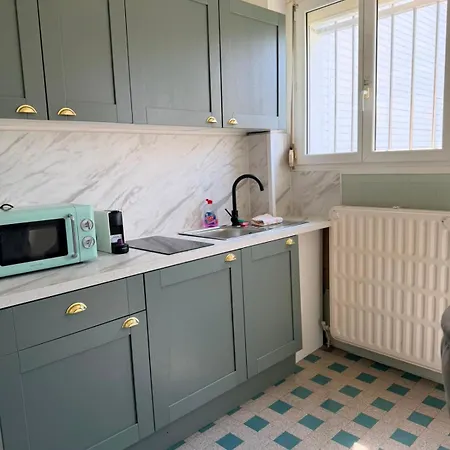 Apartman Sauna Et De 50 M2 Avec Cuisine Neuve Terrasse De 40 M2