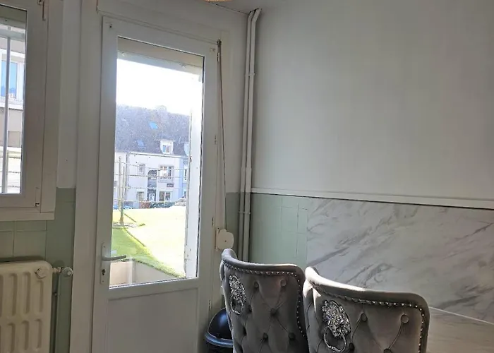 Appartement De 50 M2 Avec Cuisine Neuve Terrasse De 40 M2 Le Portel