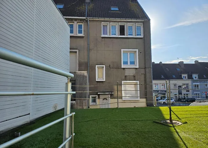 De 50 M2 Avec Cuisine Neuve Terrasse De 40 M2 * Le Portel